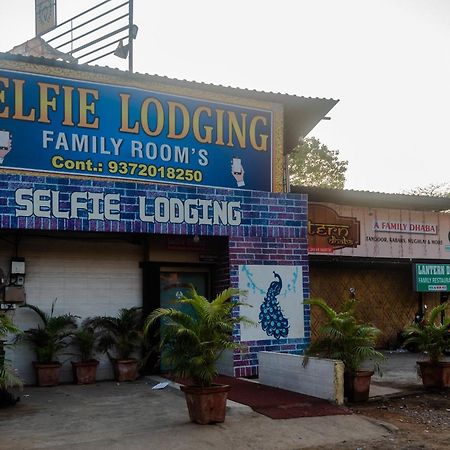 Oyo 37530 Selfie Dhaba Hotel Sasupada Exterior photo